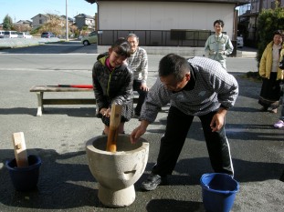 餅つき大会 2013