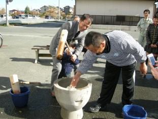 餅つき大会 2013